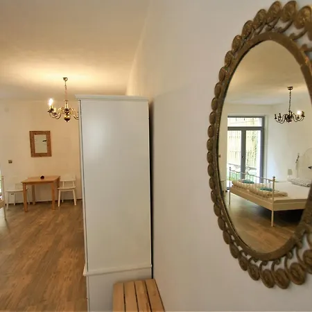 Guest house Kolenicka 3*